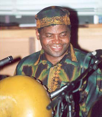 Cosmas Magaya mbira teacher lessons class marimba Zimbabwe Eugene Oregon culture