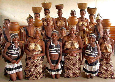 Zimbabwean women smiling music and culture of Africa Kutsinhira cultural arts Eugene Oregon
